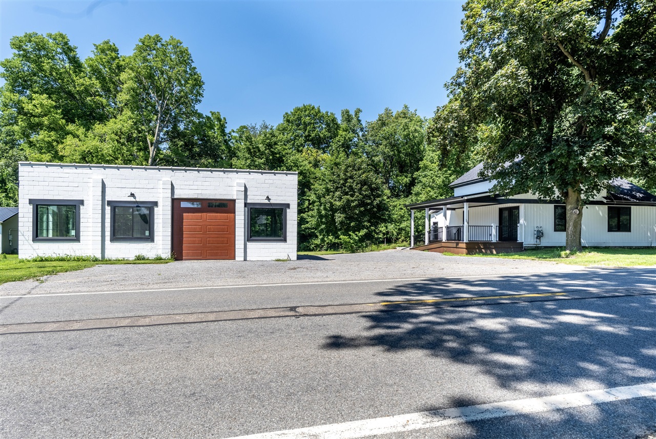 786 W Colon Road Property Photo 1