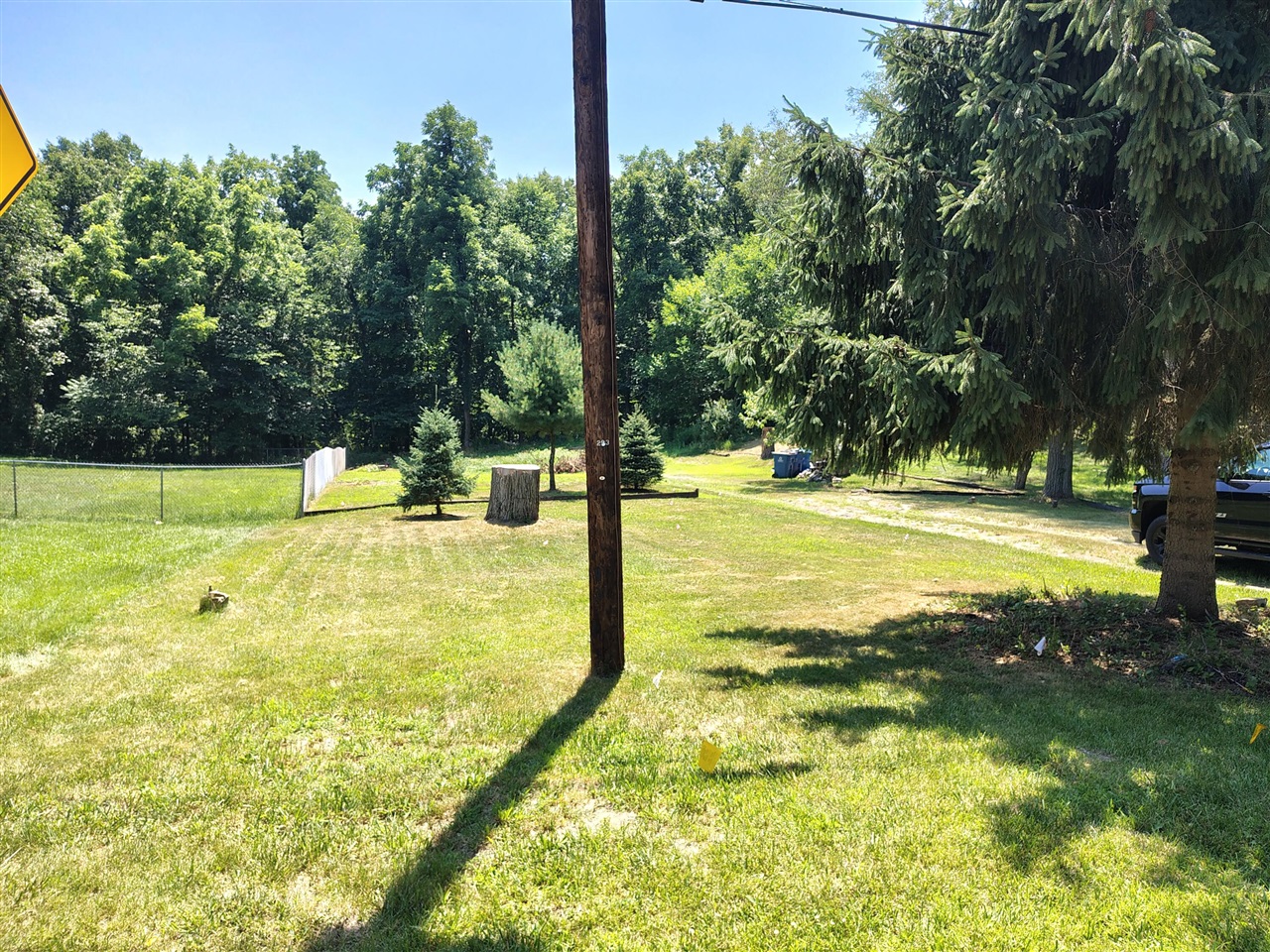 211 Waubascon Road Property Photo 2