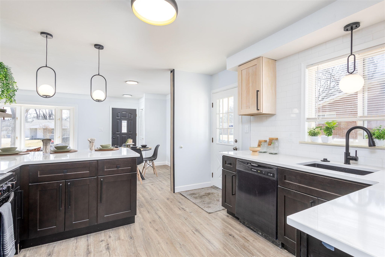 3168 Herbell Drive Property Photo 16