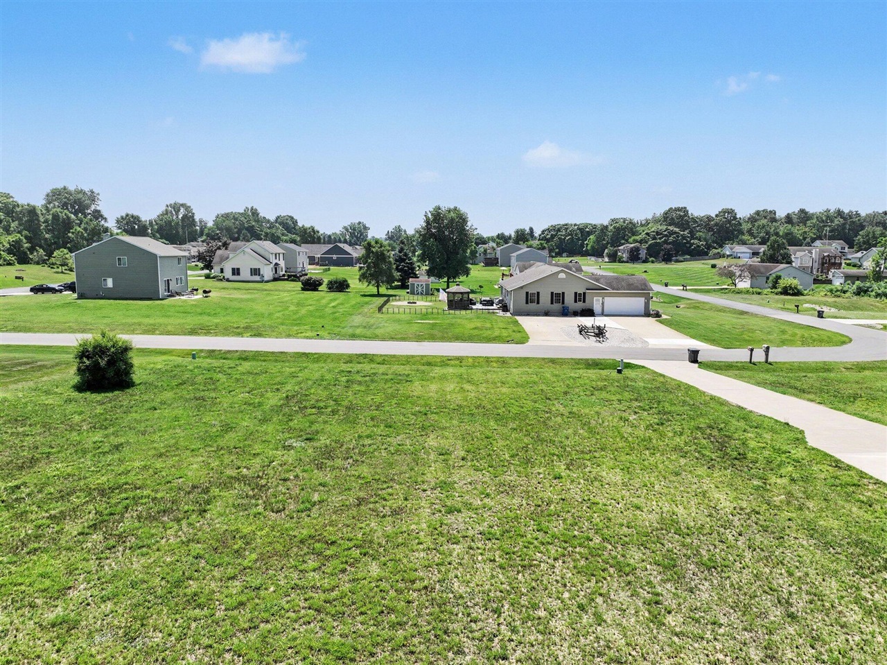 5656 Meadow Lane Property Photo 7
