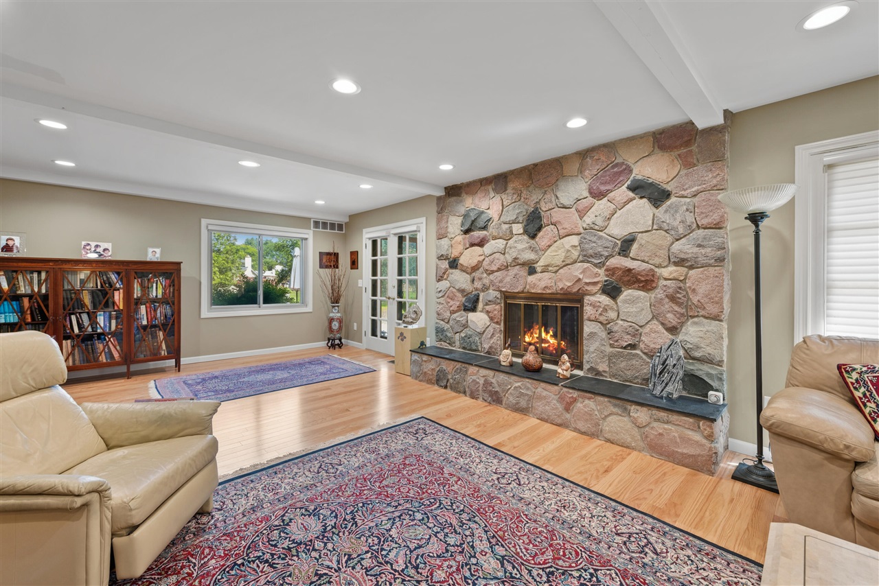 28550 Tavistock Trail Property Photo 13