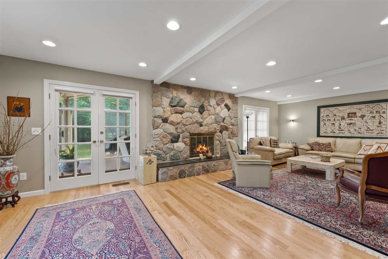 28550 Tavistock Trail Property Photo 15