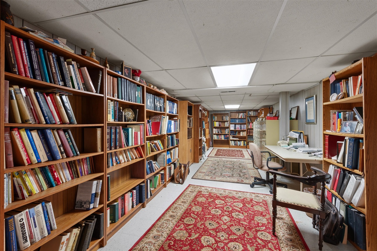 28550 Tavistock Trail Property Photo 34