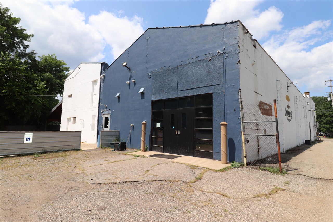 92 E Michigan Avenue Property Photo 29
