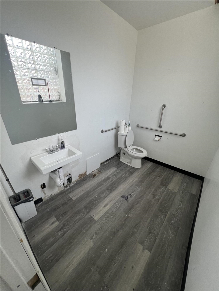14750 Puritan Avenue Property Photo 19