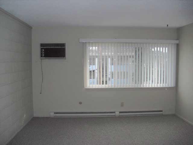 442 S First Street Property Photo 9