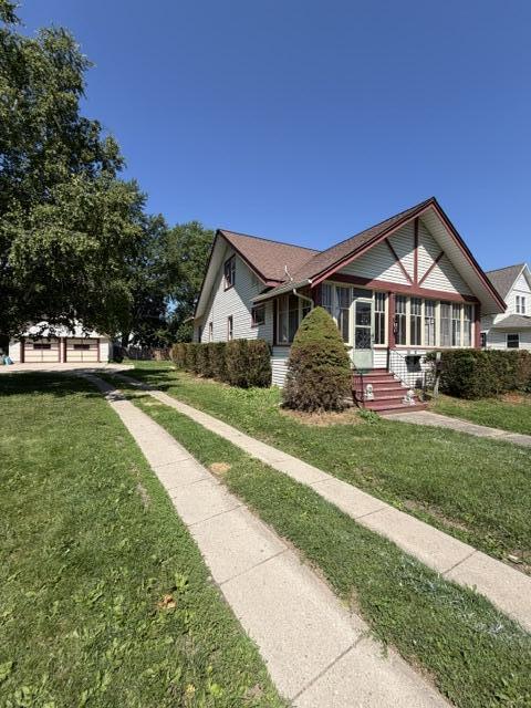 3194 Main Street Property Photo 1