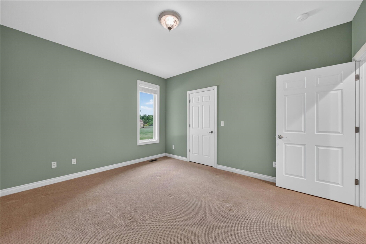 9348 Stoneview Lane Property Photo 38