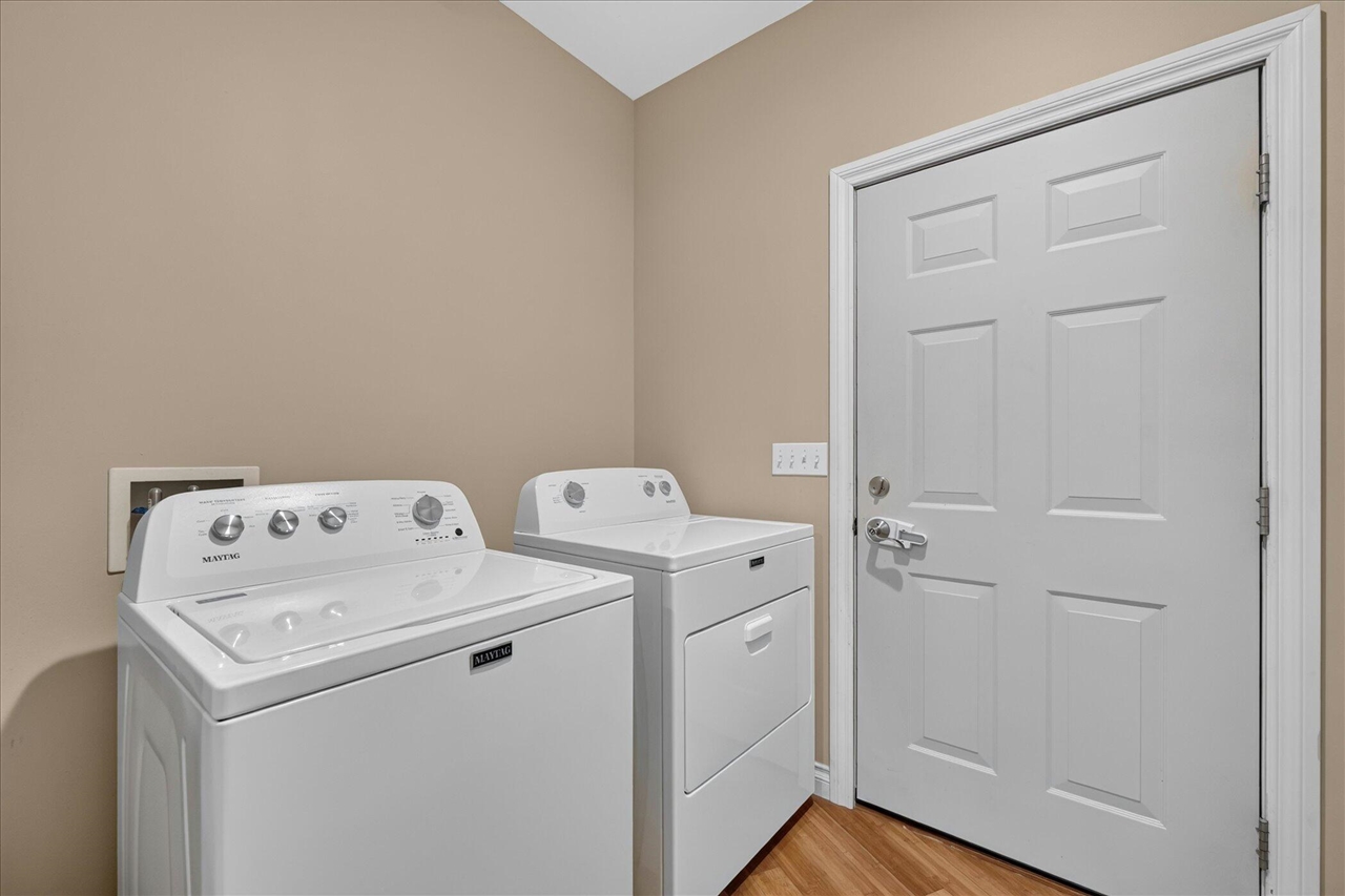 9348 Stoneview Lane Property Photo 41