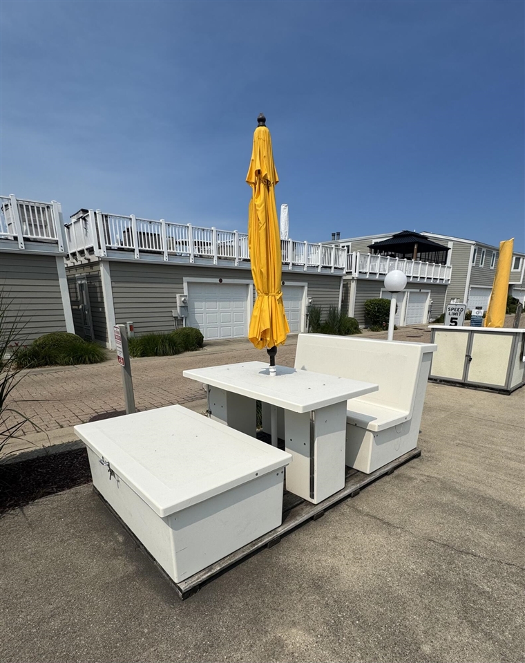 17 Harbor Isle Drive Property Photo 3