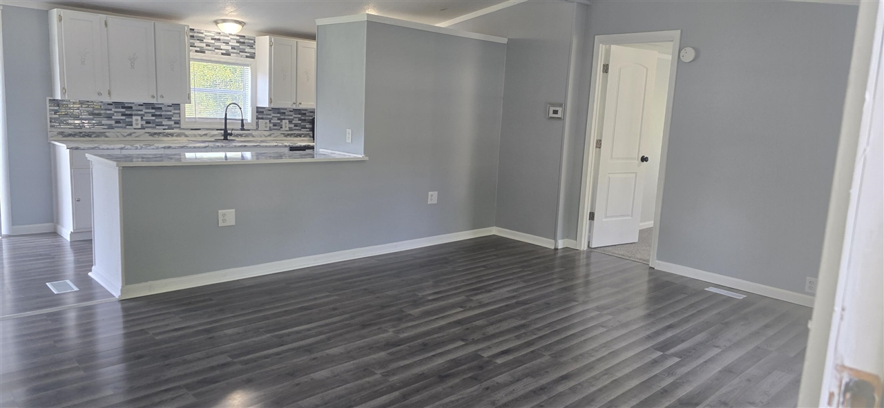 509 Spring Harbor Boulevard Property Photo 6