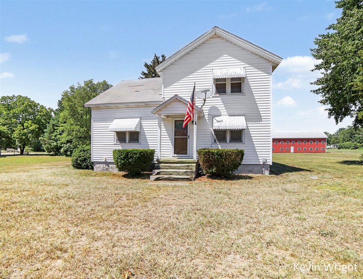 14337 State Road Property Photo 1