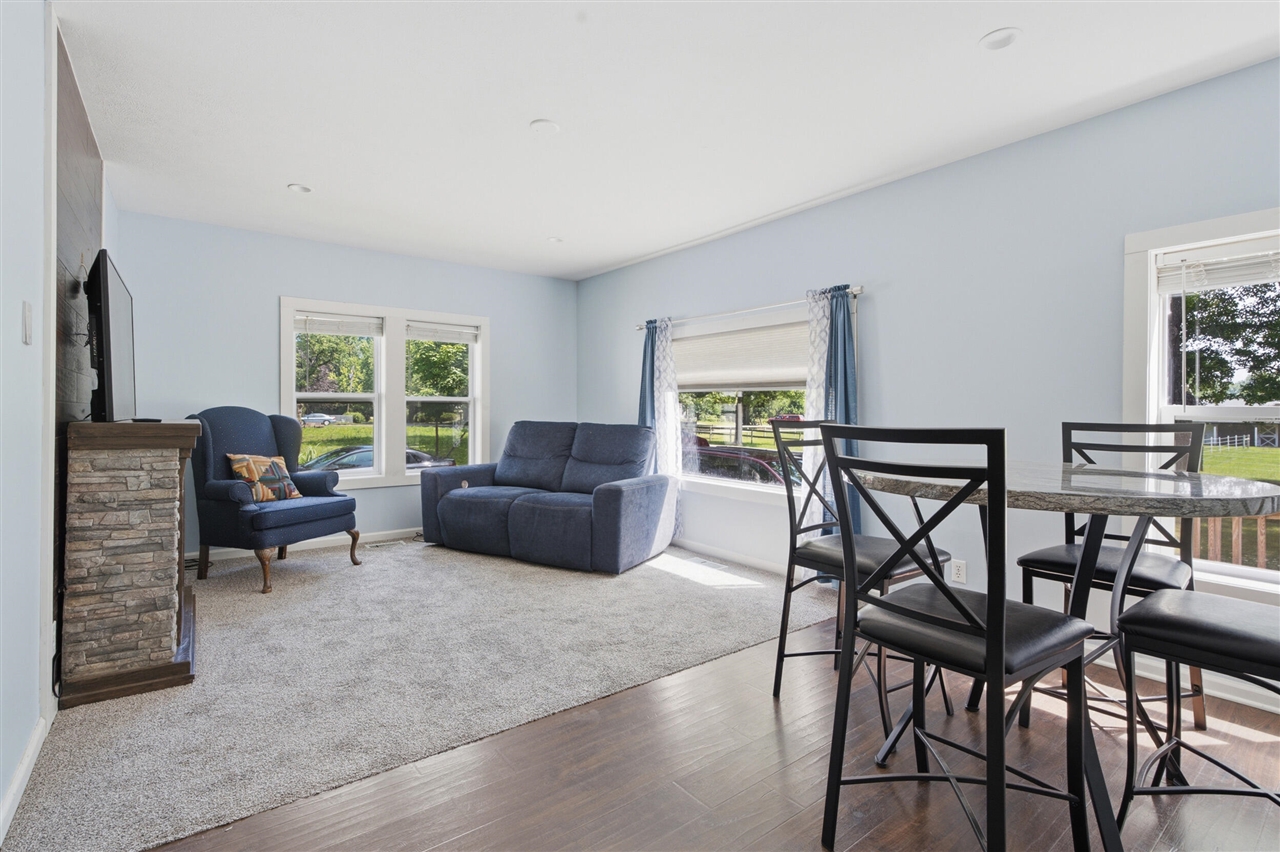 4136 Pier Road Property Photo 8