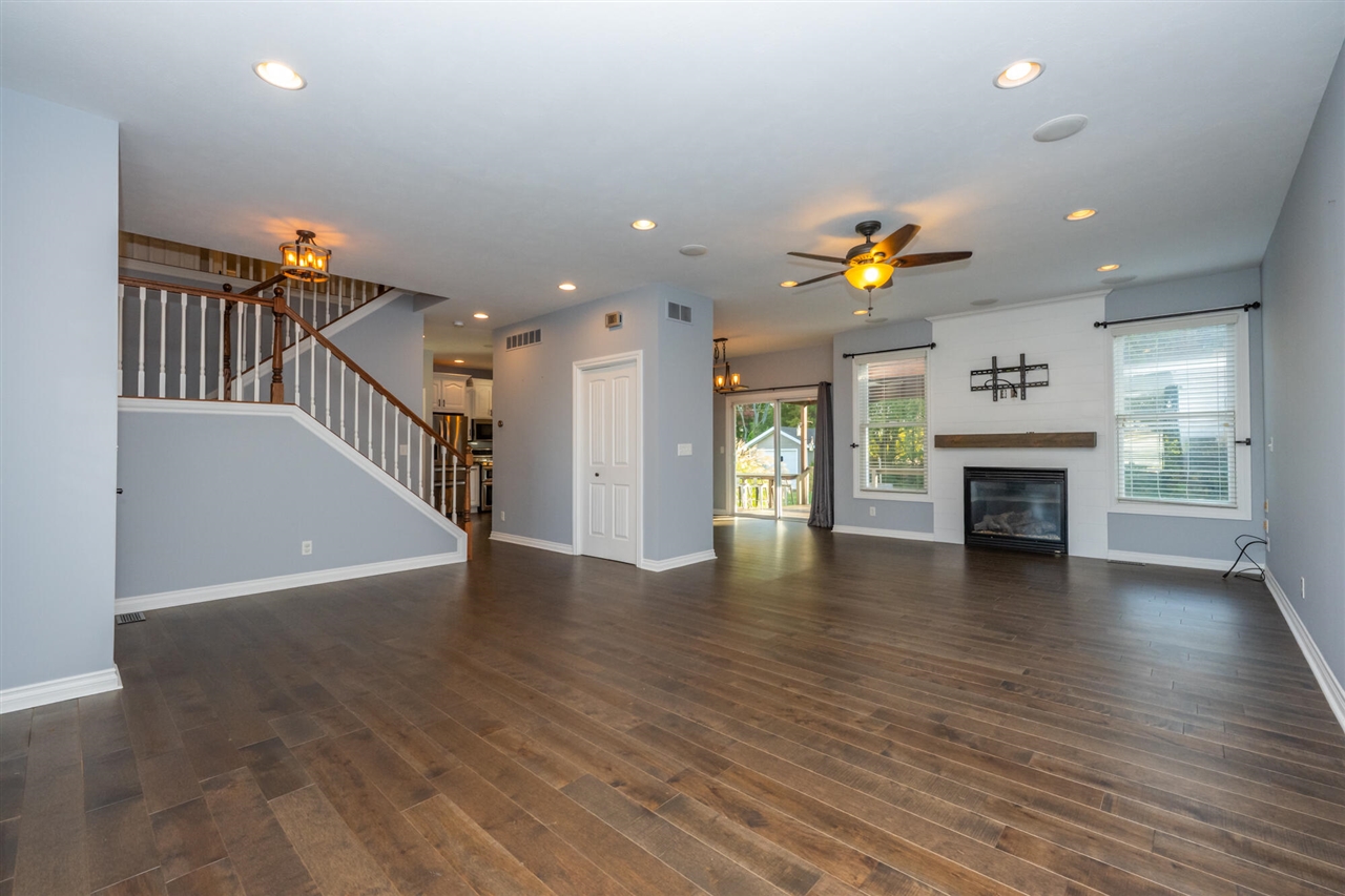 5891 Racine Drive Property Photo 11