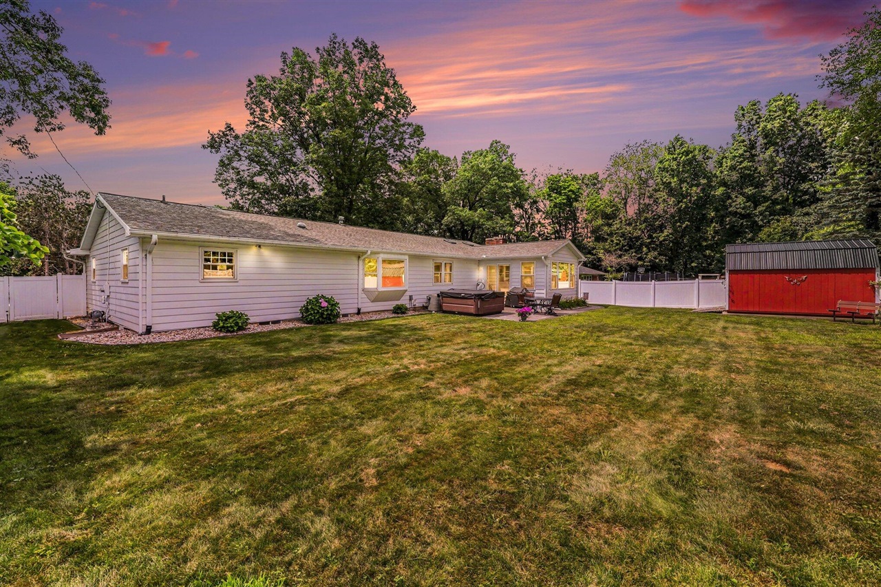 4815 Firethorne Drive Property Photo 29