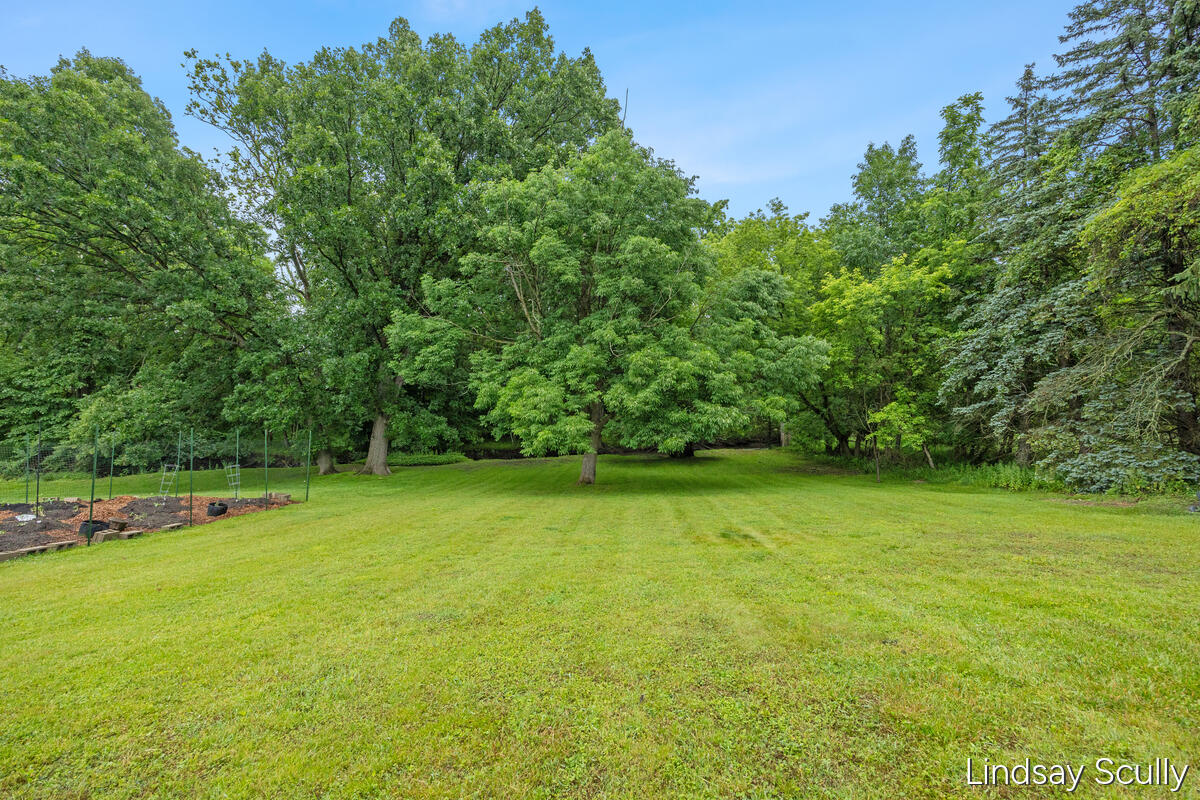 1955 Millbank Street Property Photo 6