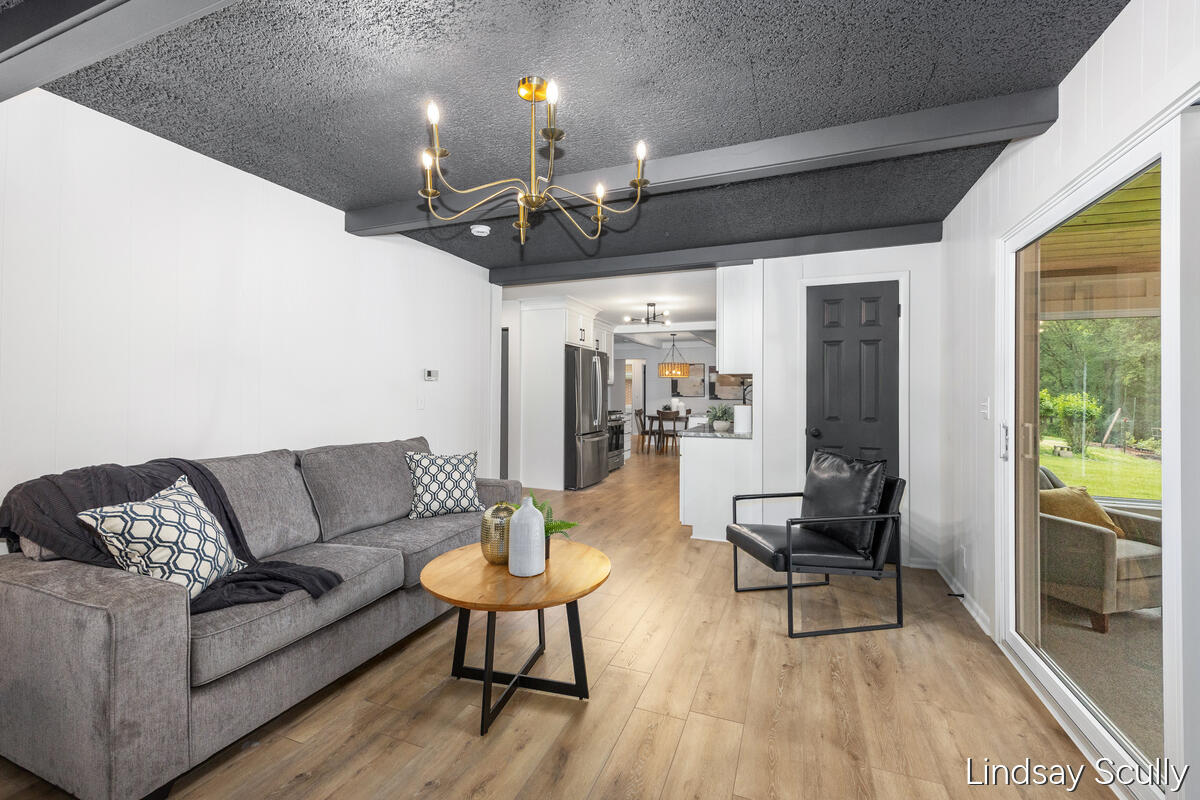 1955 Millbank Street Property Photo 19