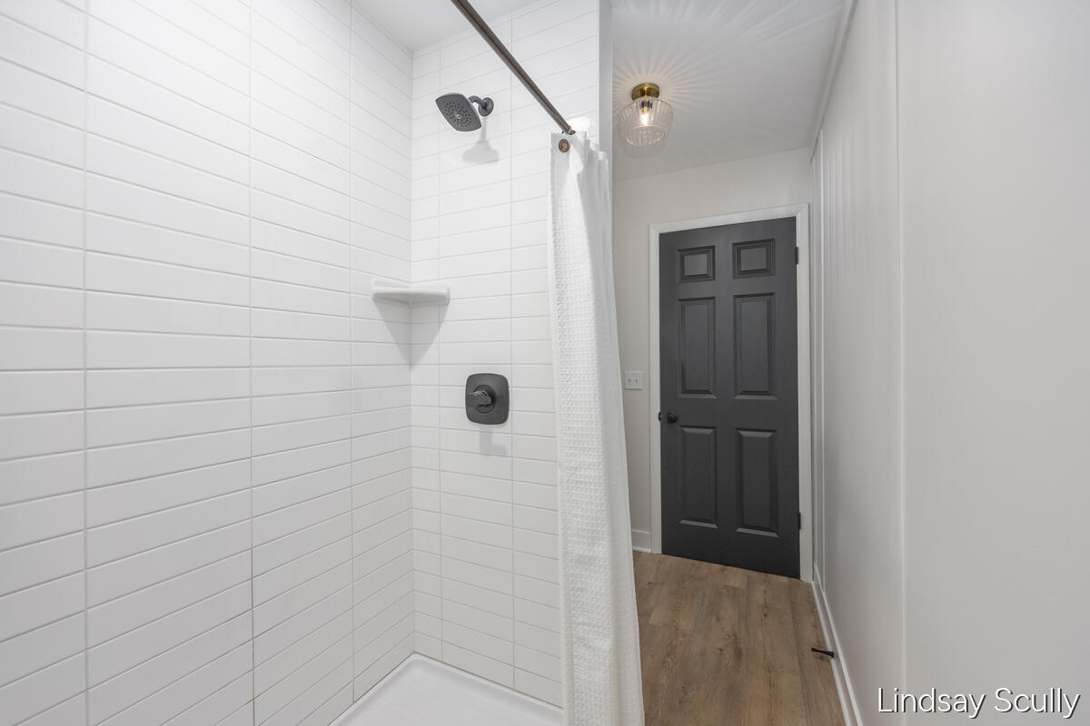 1955 Millbank Street Property Photo 26