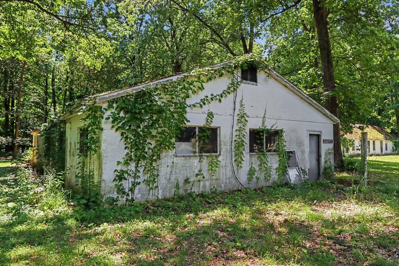 540 Grove Street Property Photo 31