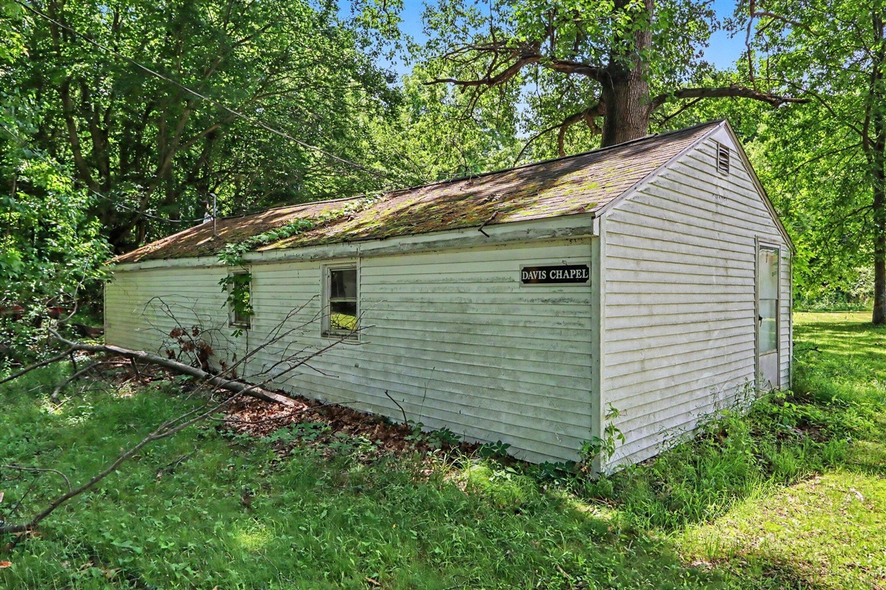 540 Grove Street Property Photo 40