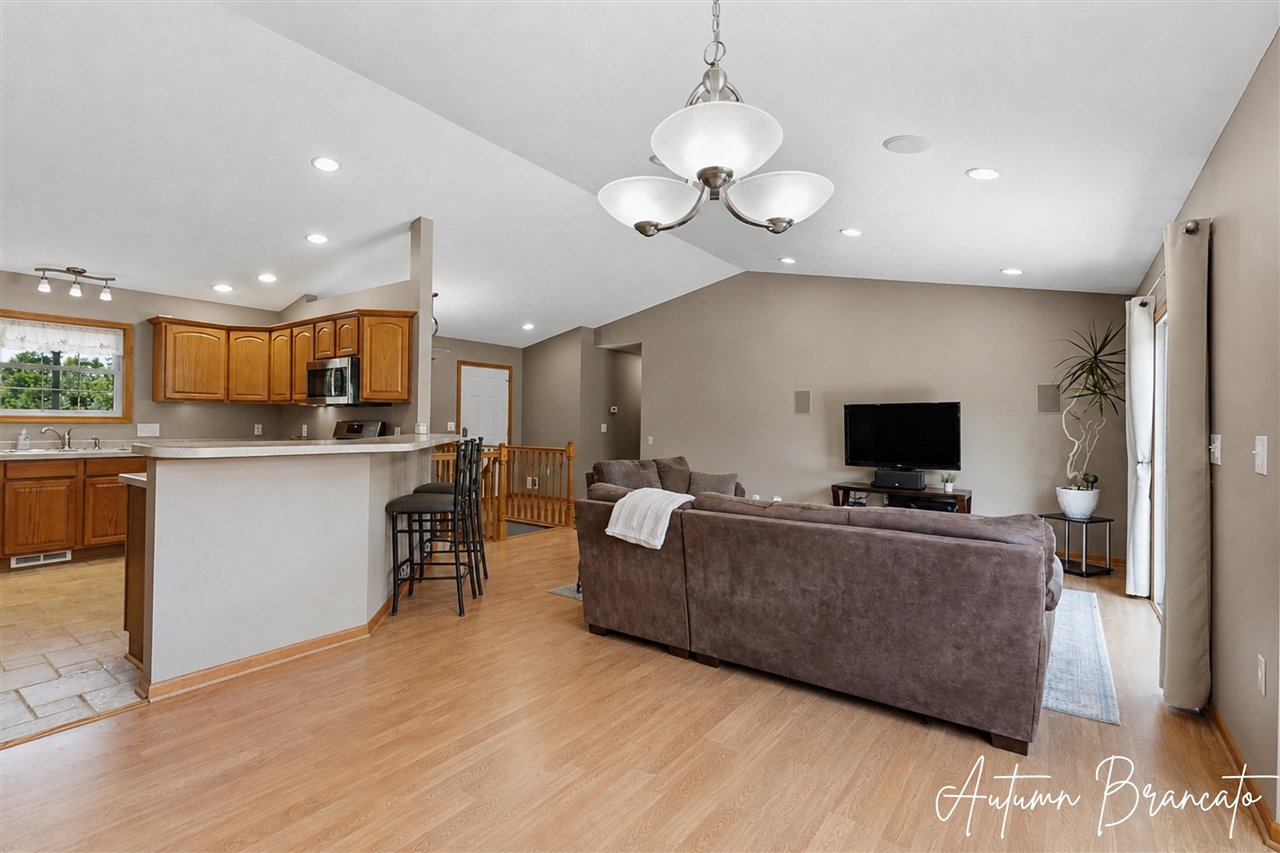 3350 Egner Street Property Photo 7