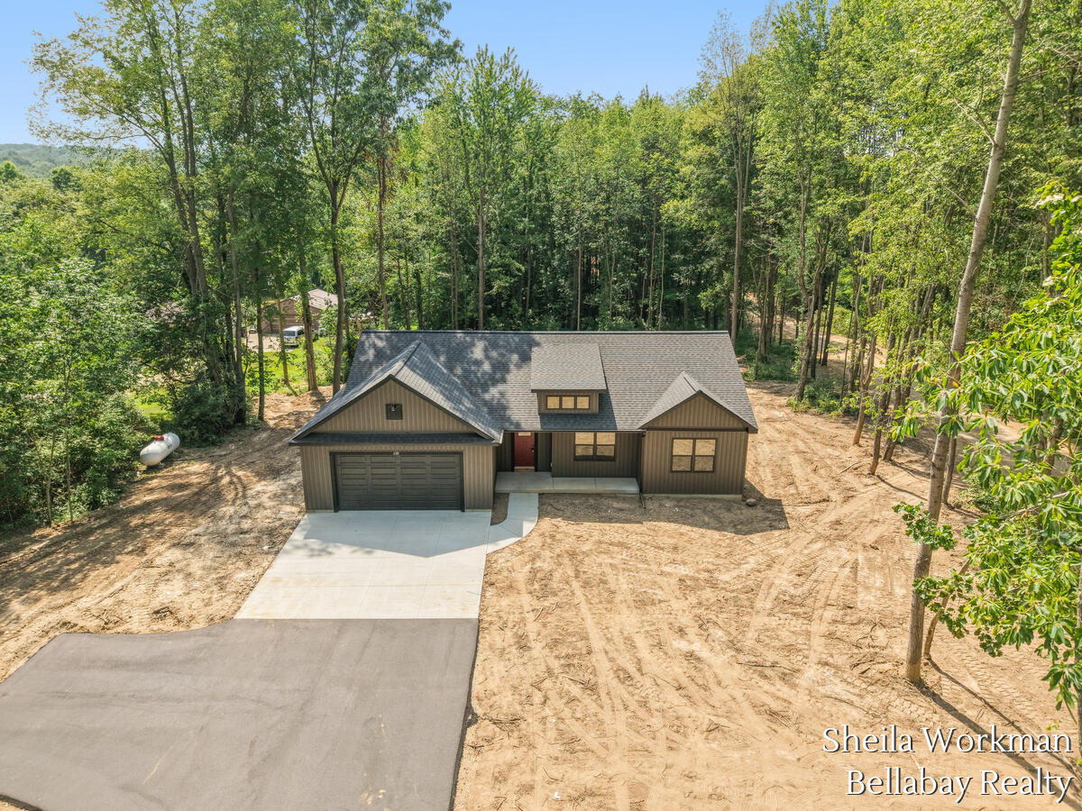 6381 Wood School Road Property Photo 4