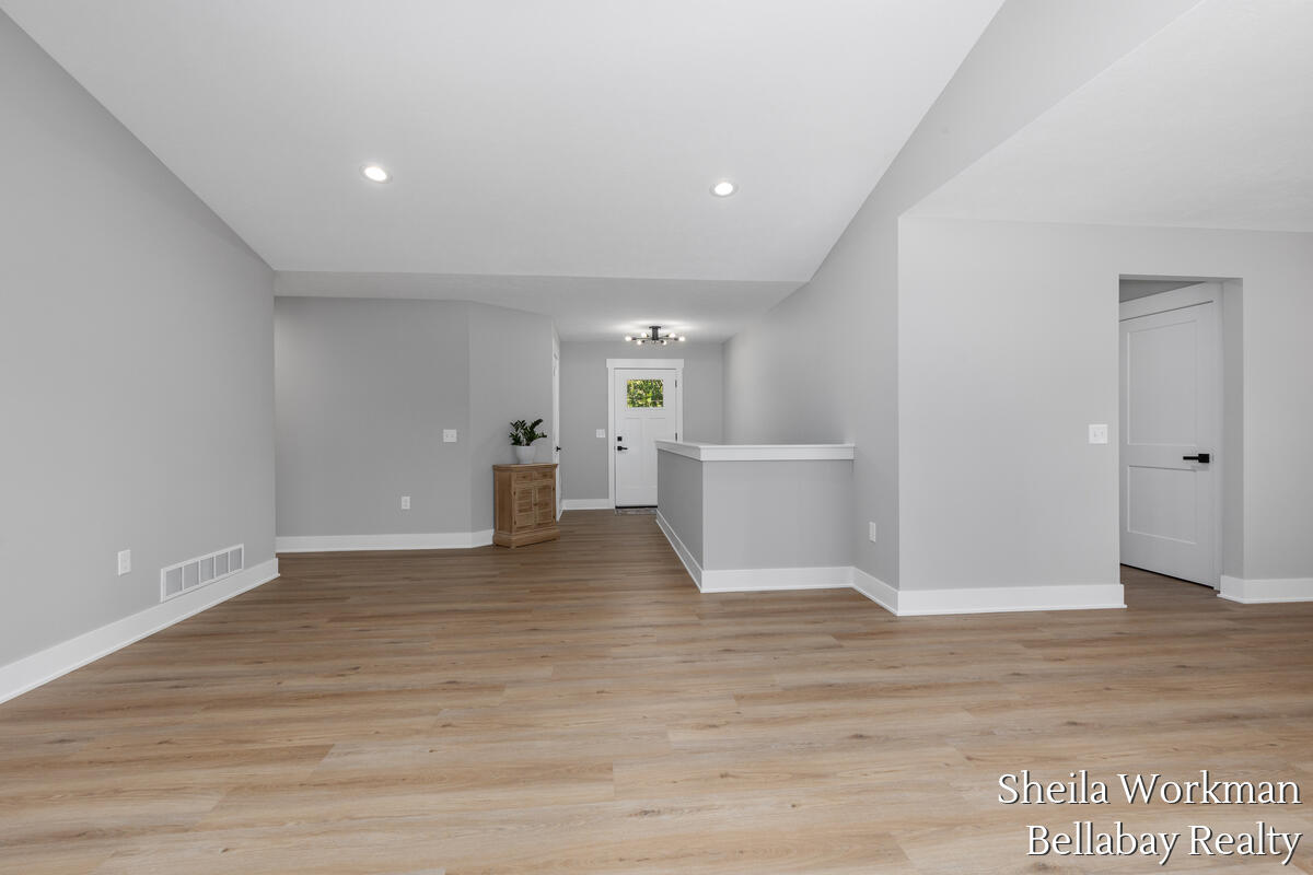 6381 Wood School Road Property Photo 5