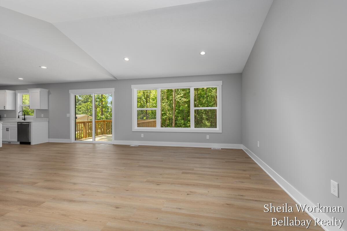 6381 Wood School Road Property Photo 7