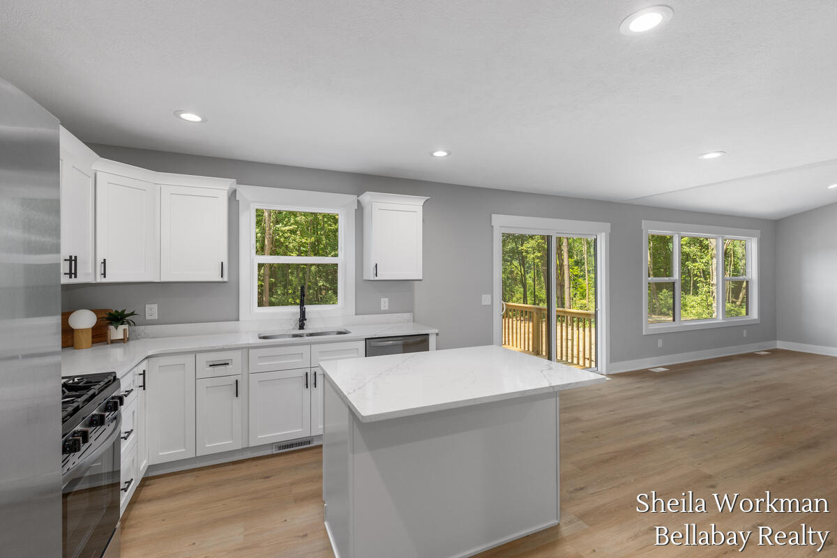 6381 Wood School Road Property Photo 12