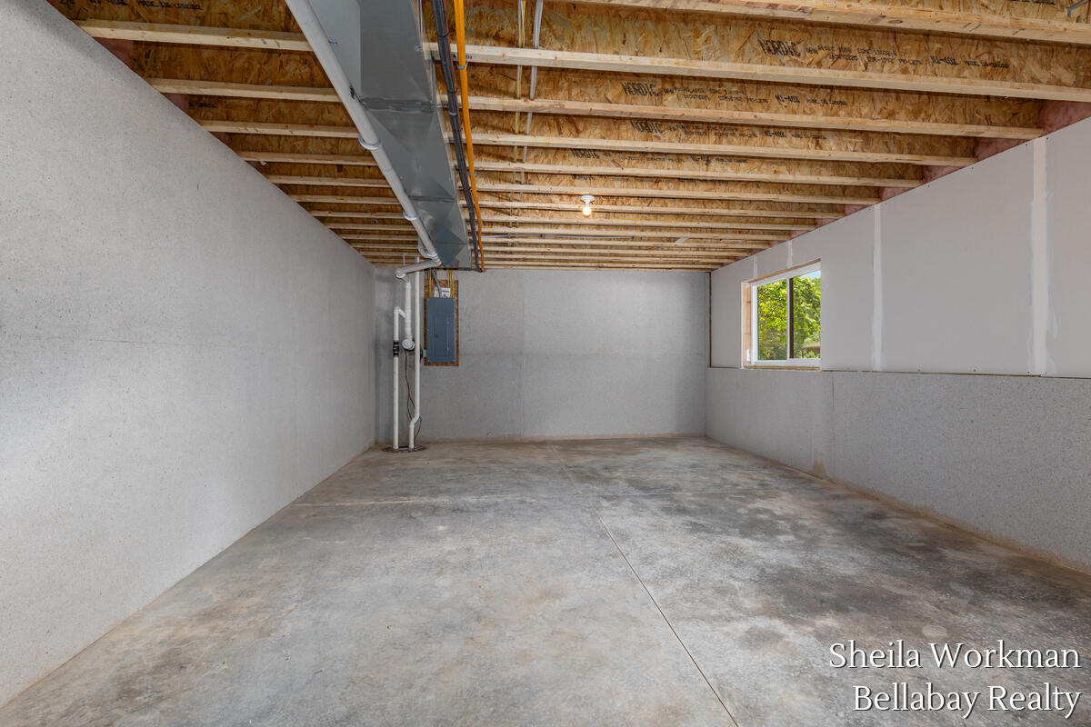 6381 Wood School Road Property Photo 23