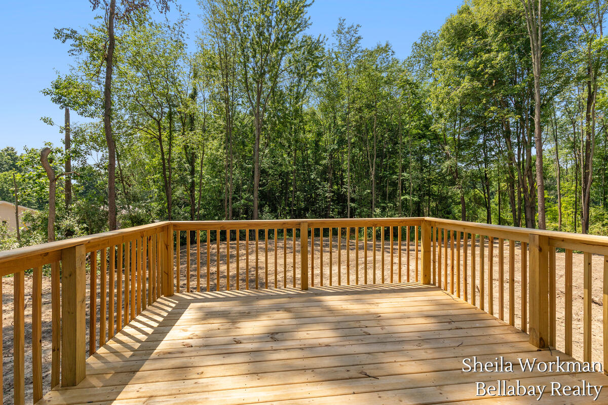 6381 Wood School Road Property Photo 28