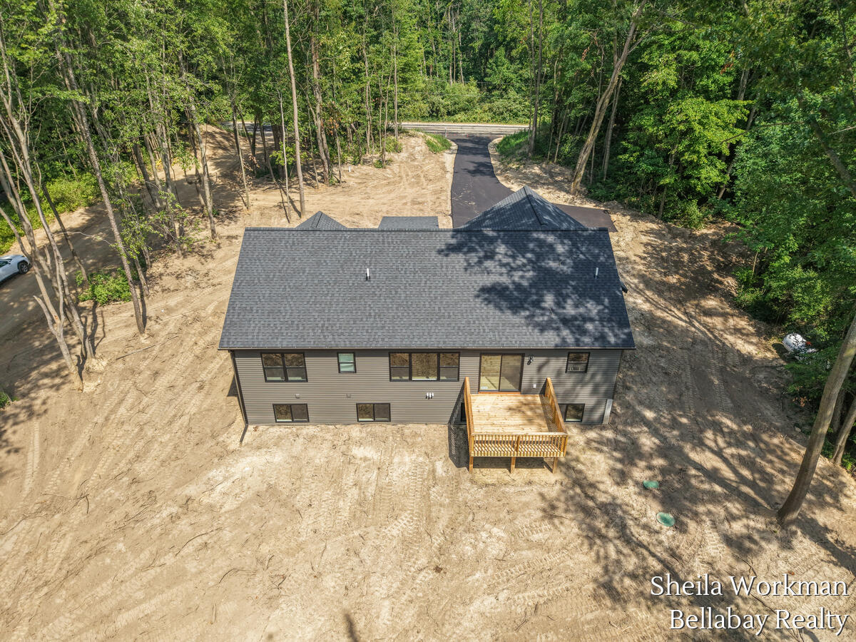 6381 Wood School Road Property Photo 32