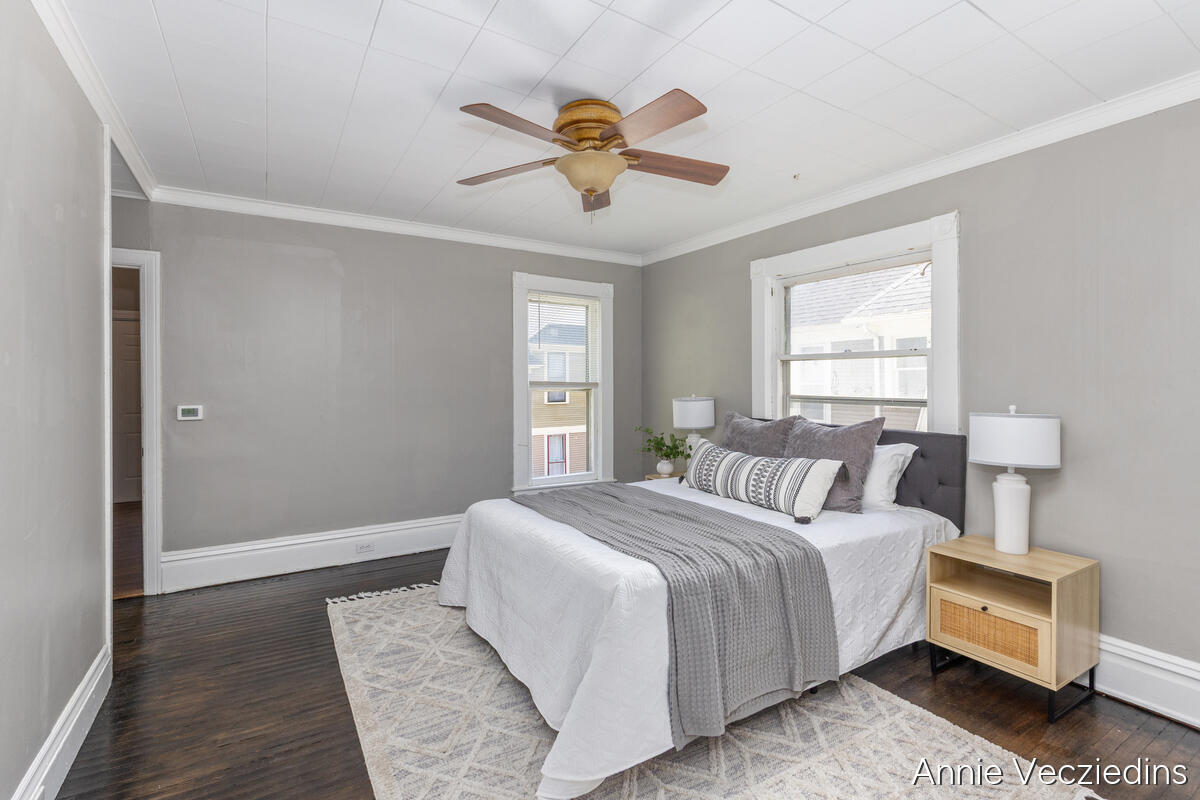 262 Hollister Avenue Property Photo 21
