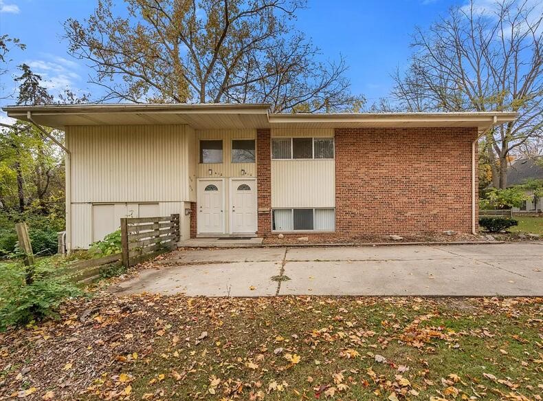 410 S Revena Boulevard Property Photo 1