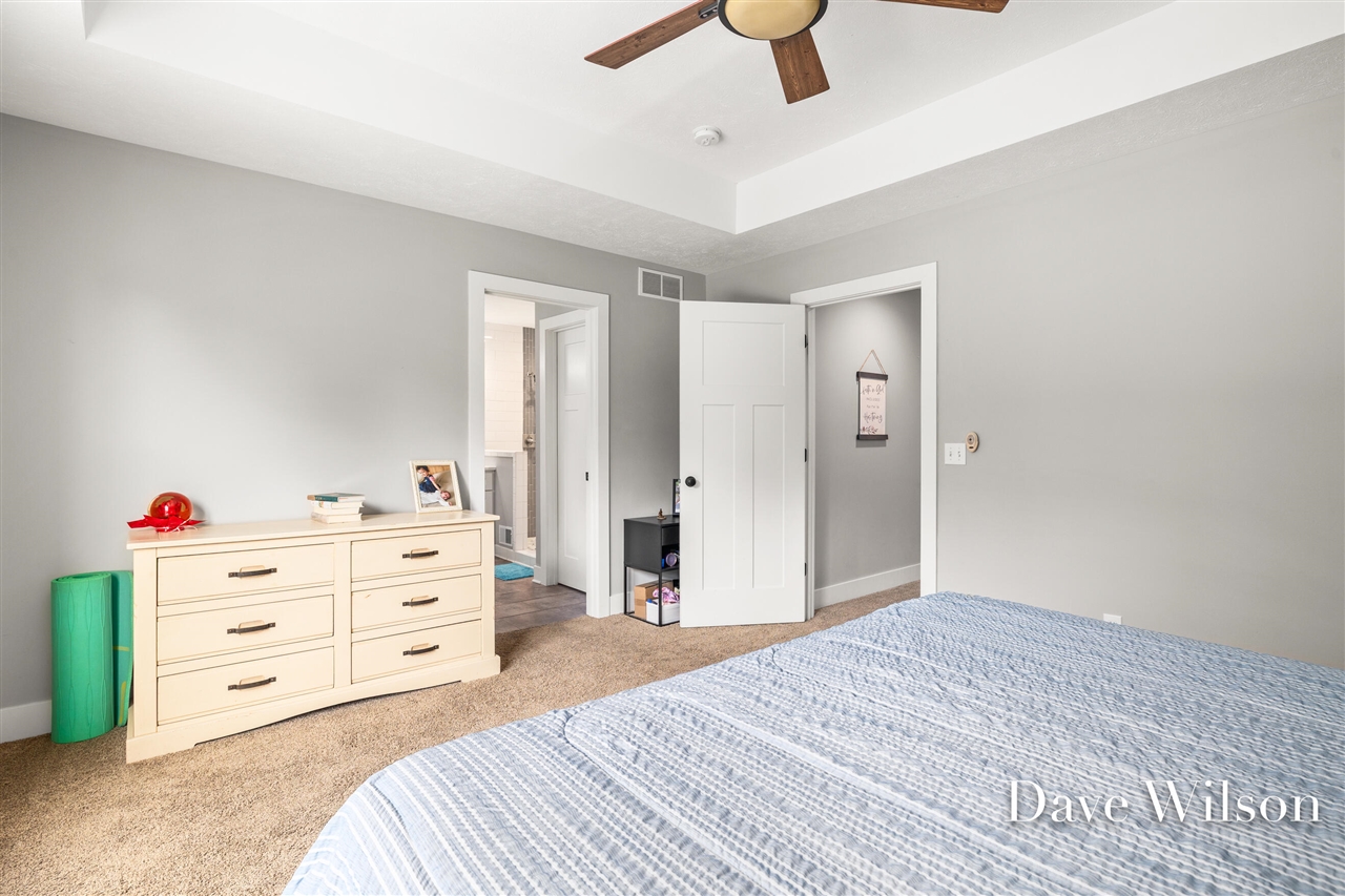 6699 Summer Meadows Drive Property Photo 16