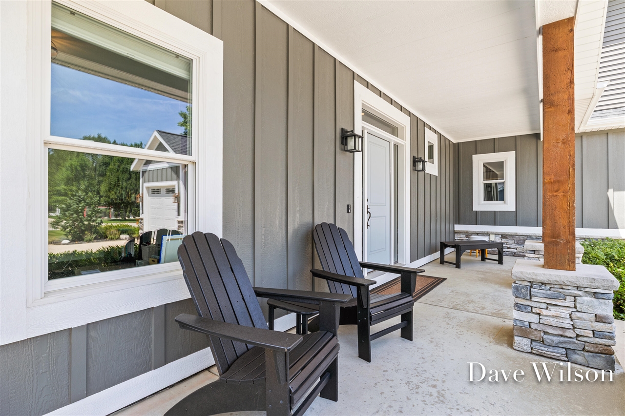 6699 Summer Meadows Drive Property Photo 32