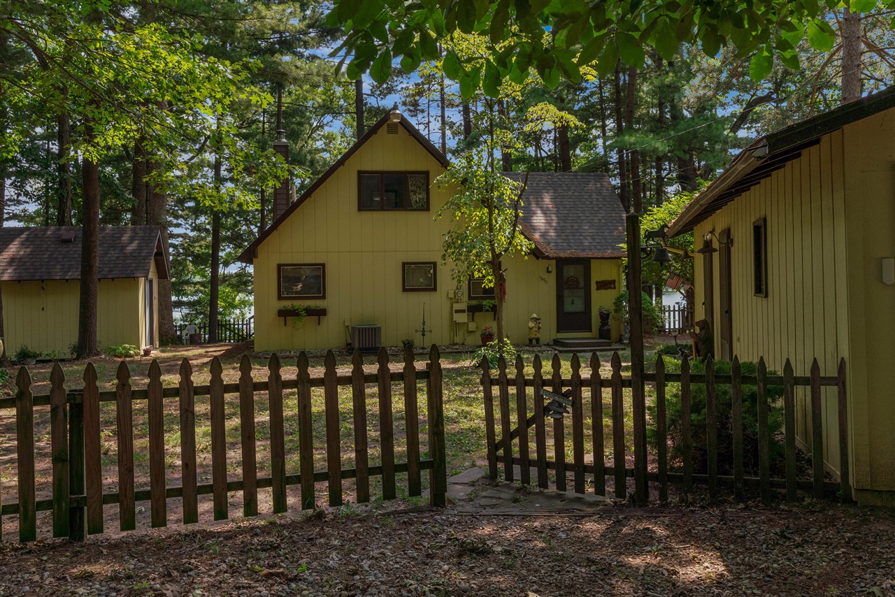 1890 Hemlock Crest Drive Property Photo 36
