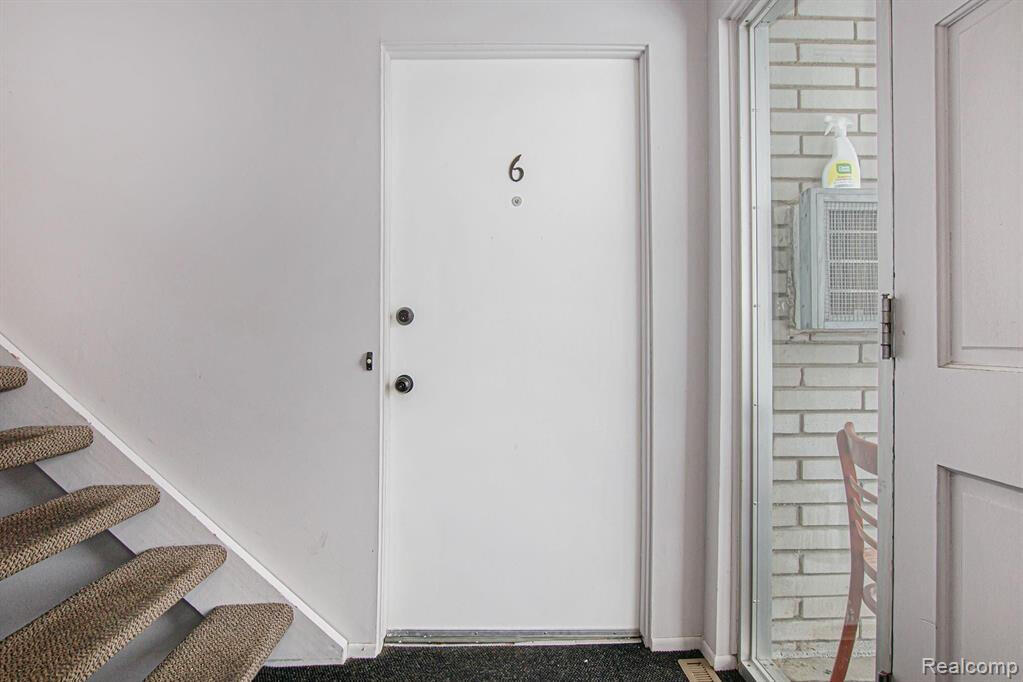 4839 Mansfield Avenue Property Photo 6