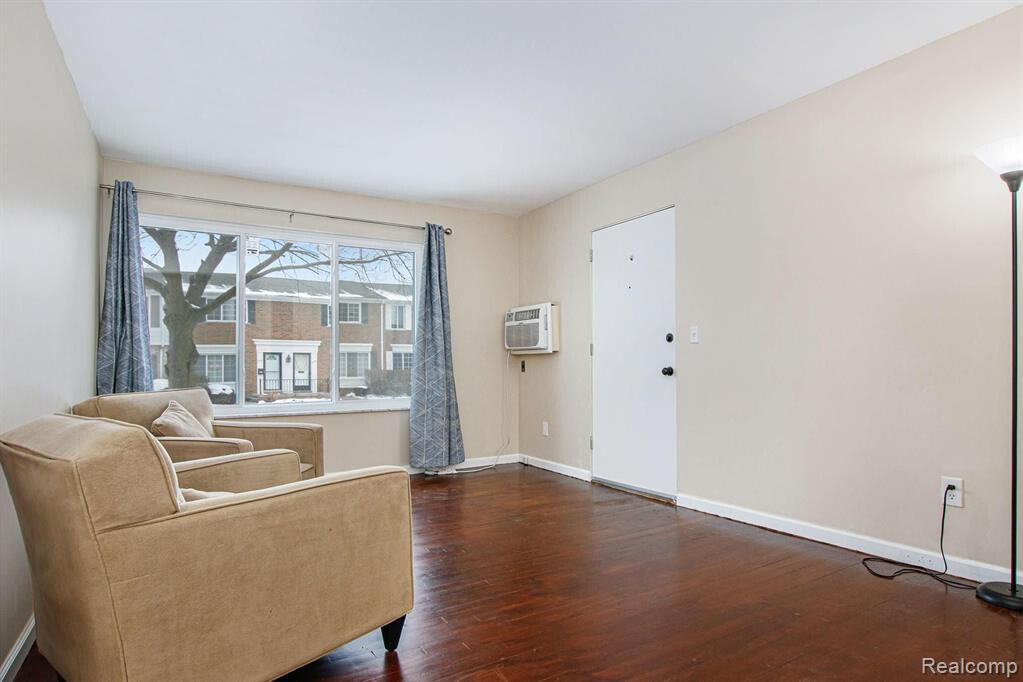 4839 Mansfield Avenue Property Photo 7
