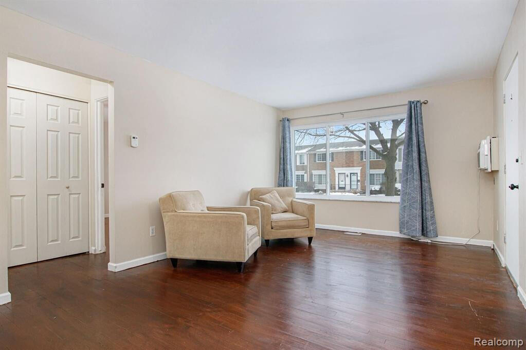 4839 Mansfield Avenue Property Photo 8