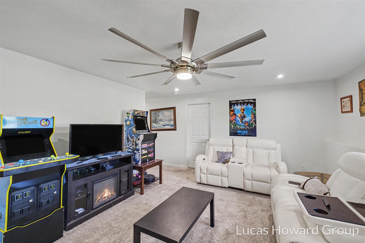 6791 Sydney Street Property Photo 13