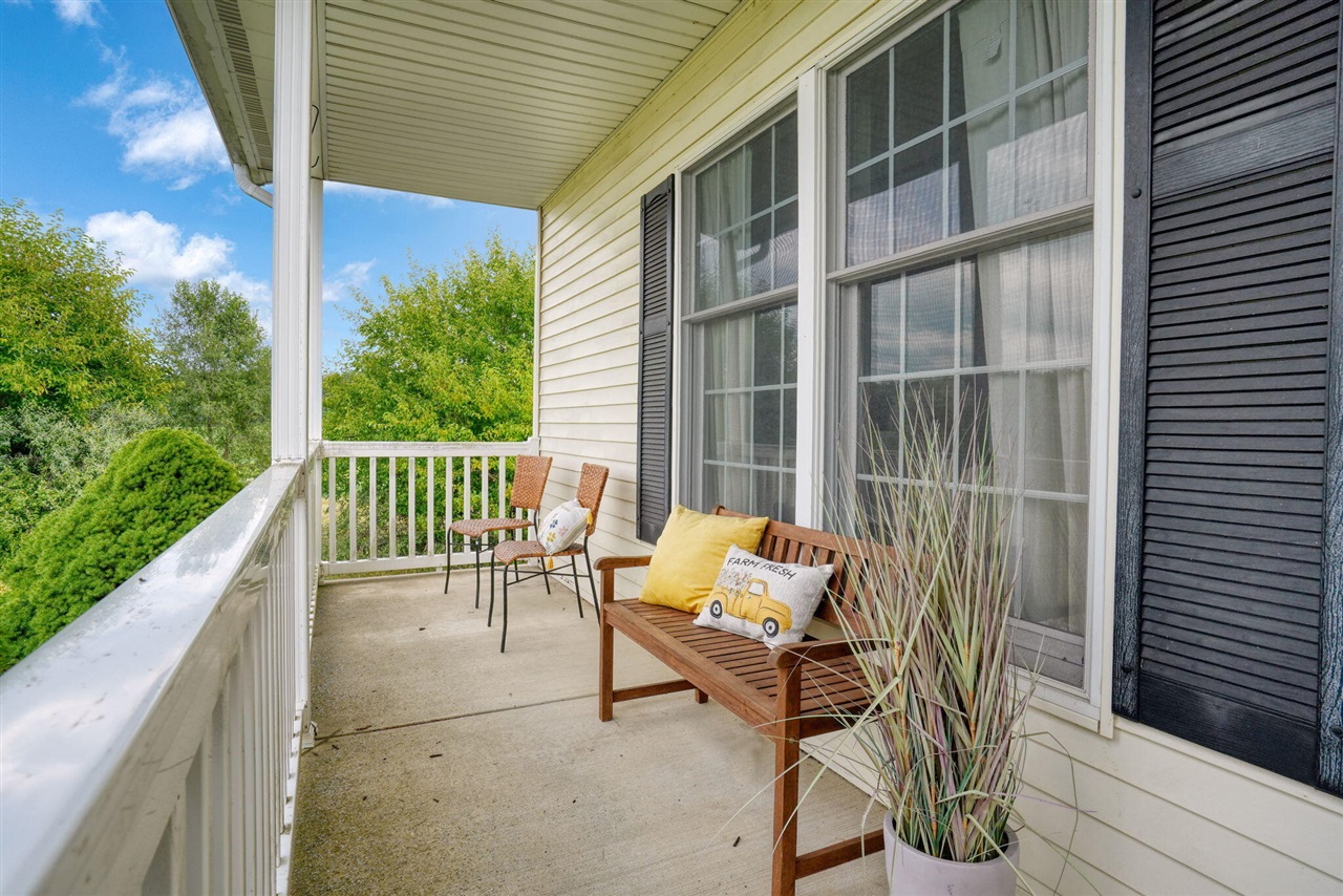 11329 Rosemary Lane Property Photo 3