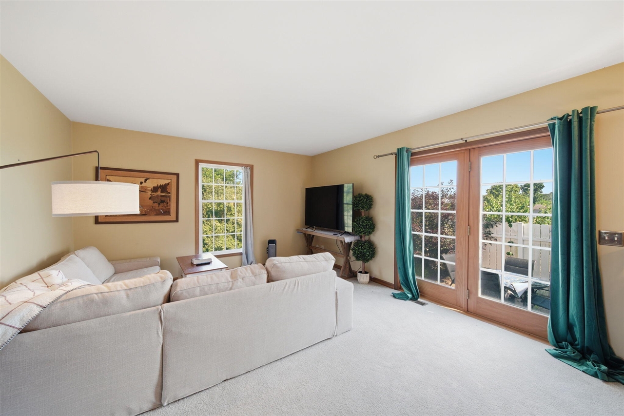 11329 Rosemary Lane Property Photo 15