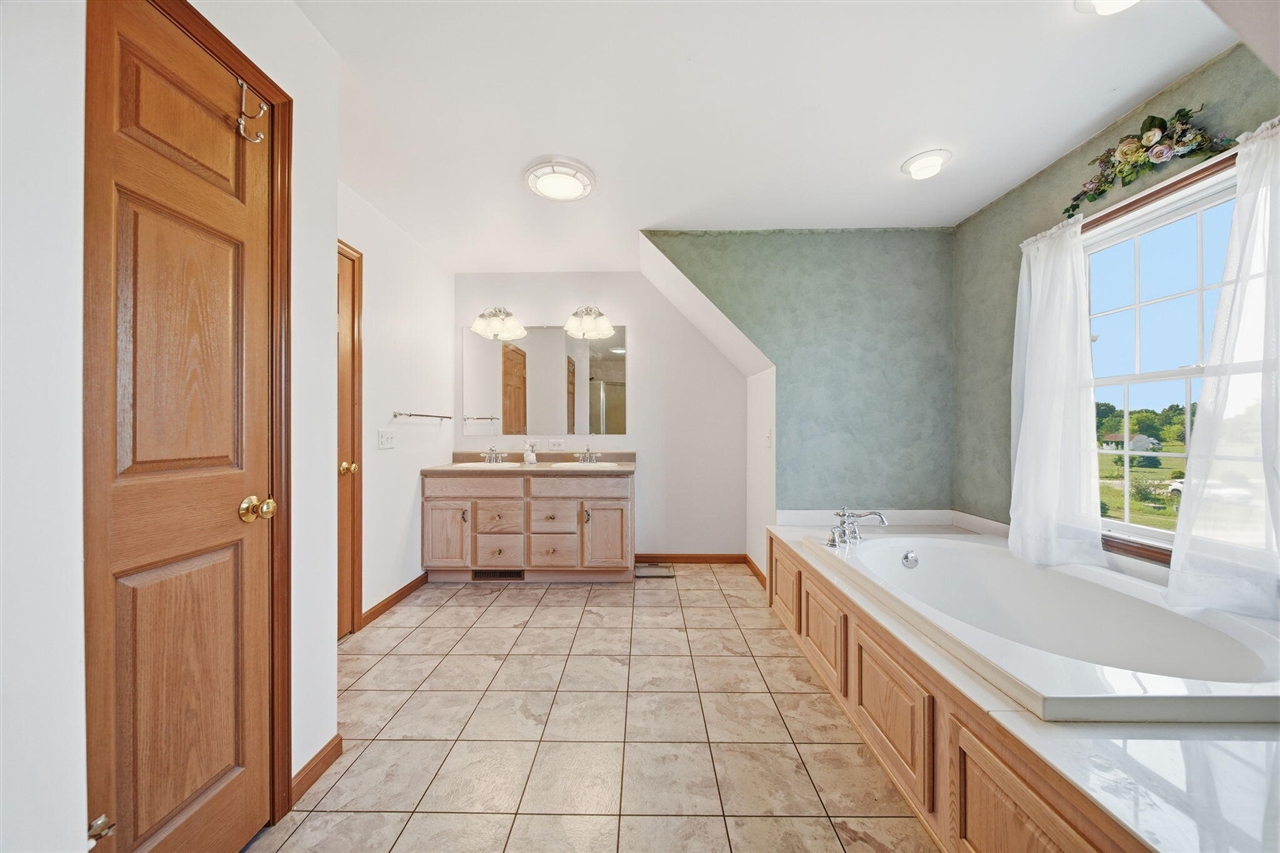 11329 Rosemary Lane Property Photo 30