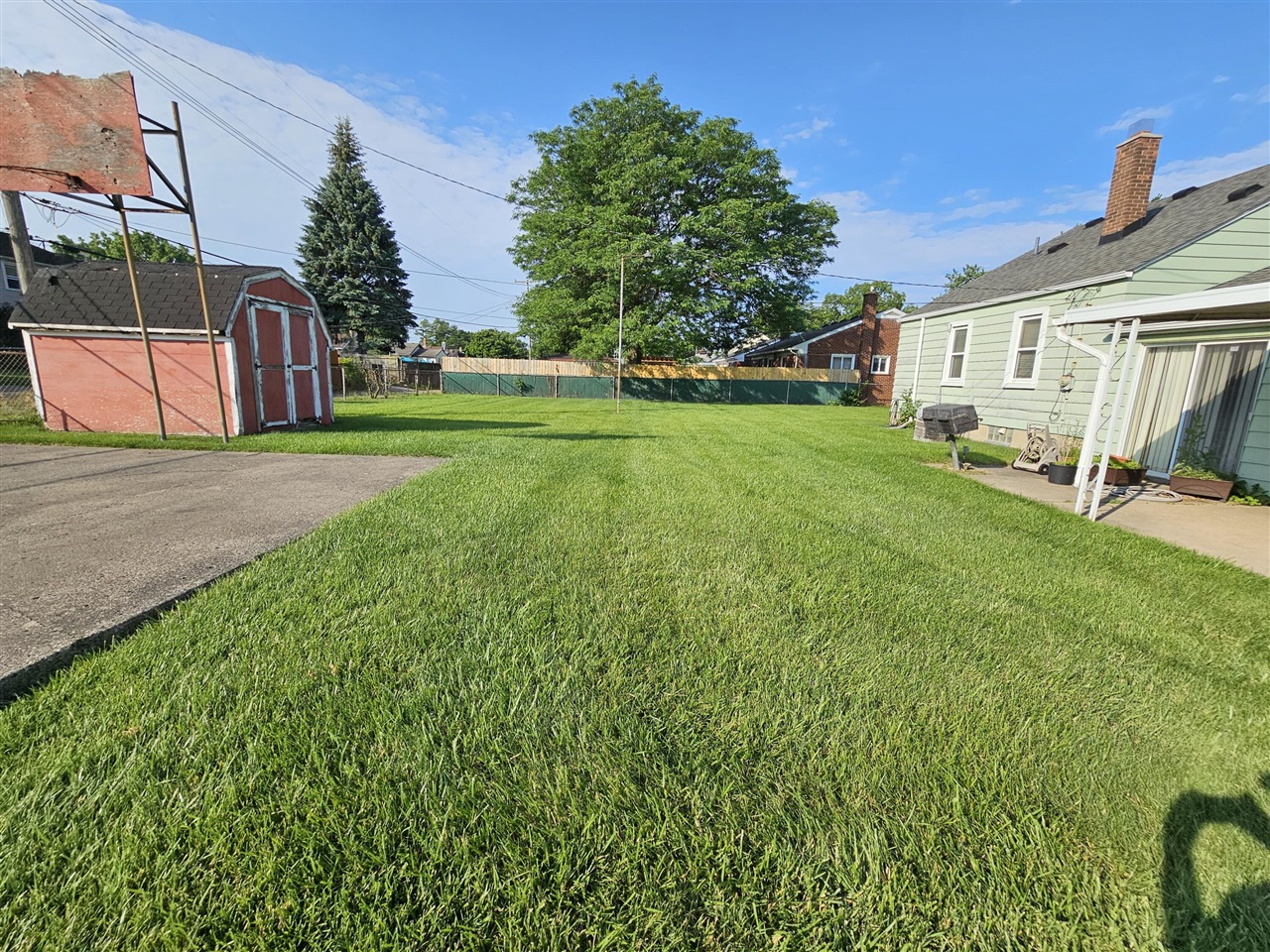 4269 5th Street Property Photo 2