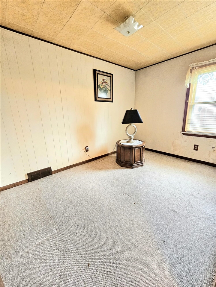 4269 5th Street Property Photo 10