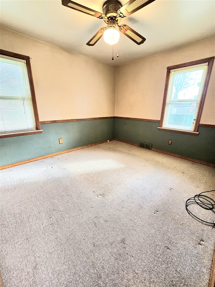 4269 5th Street Property Photo 11
