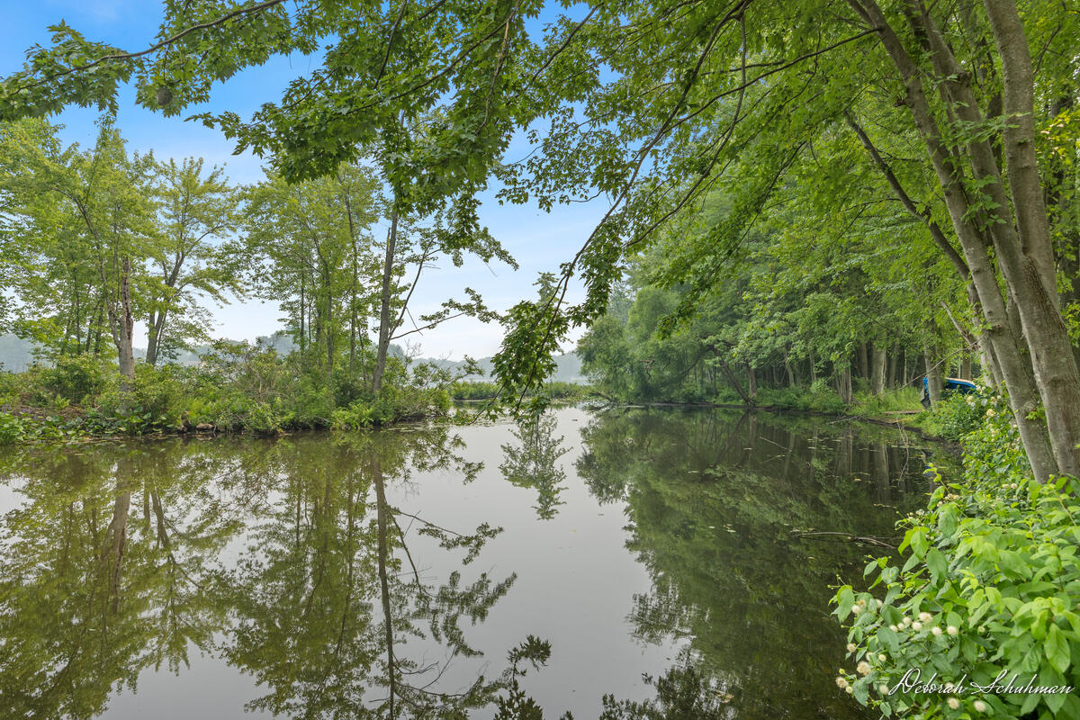9696 10 Mile Road Property Photo 10