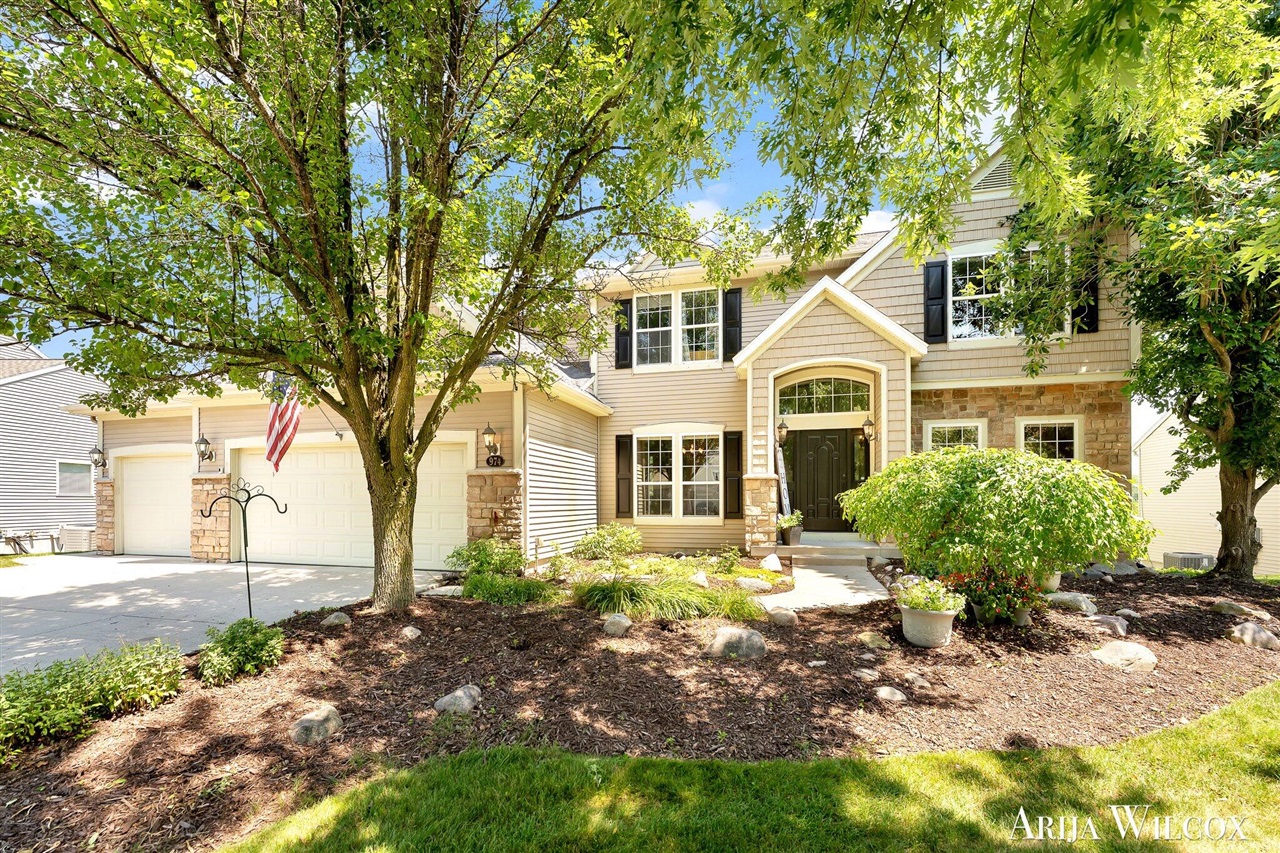 974 Dogwood Meadows Drive Property Photo 1
