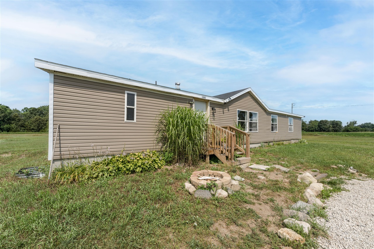 1092 61st Street Property Photo 1